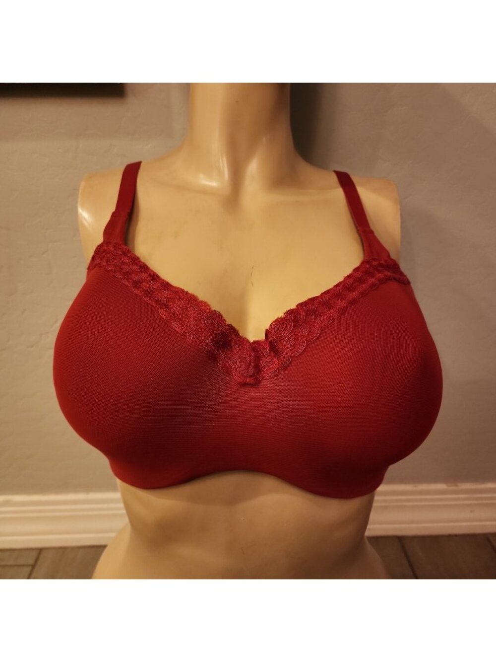 le mystere bra 38DD 38E Red Underwire Lined